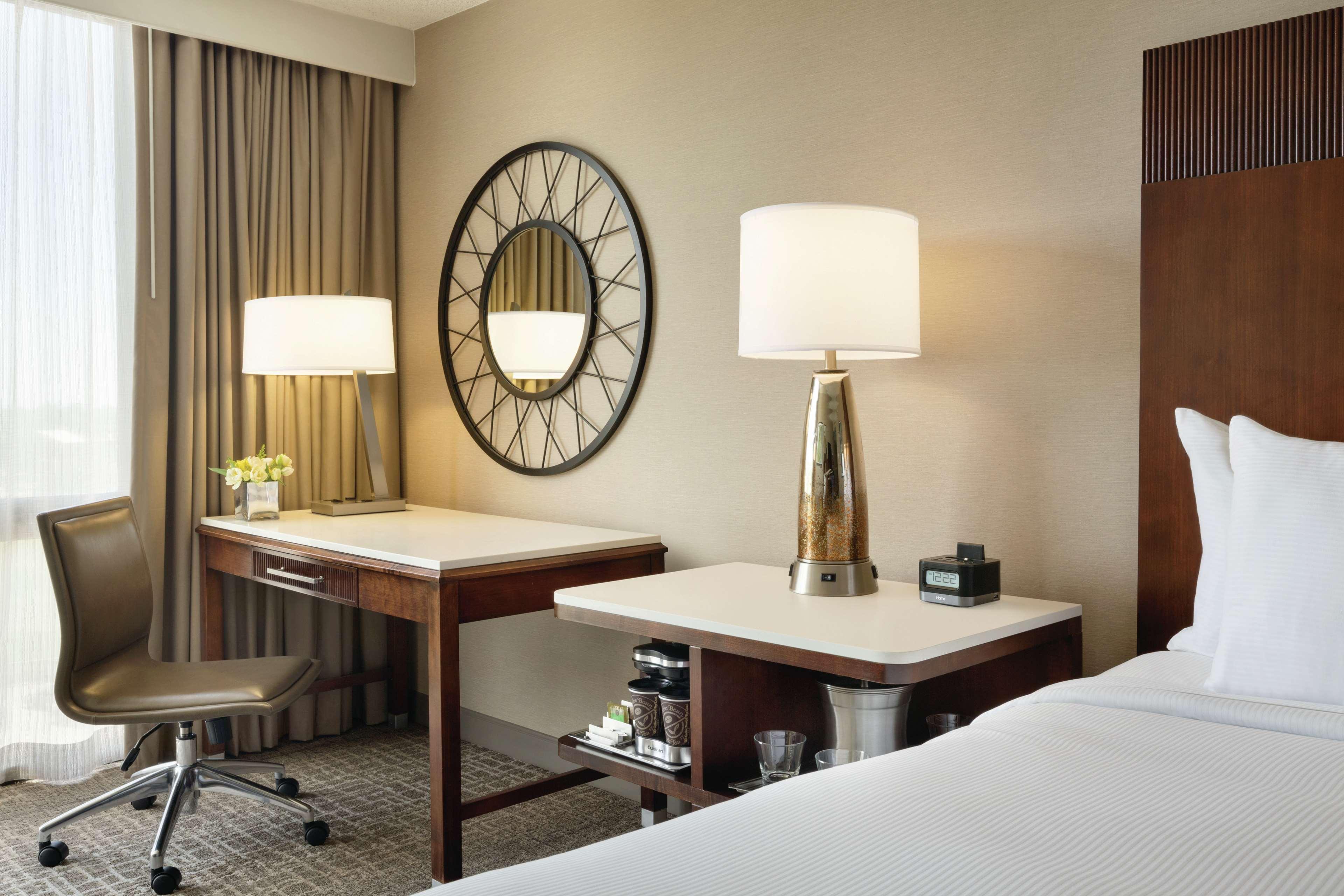 Hilton Форт Коллинс Экстерьер фото