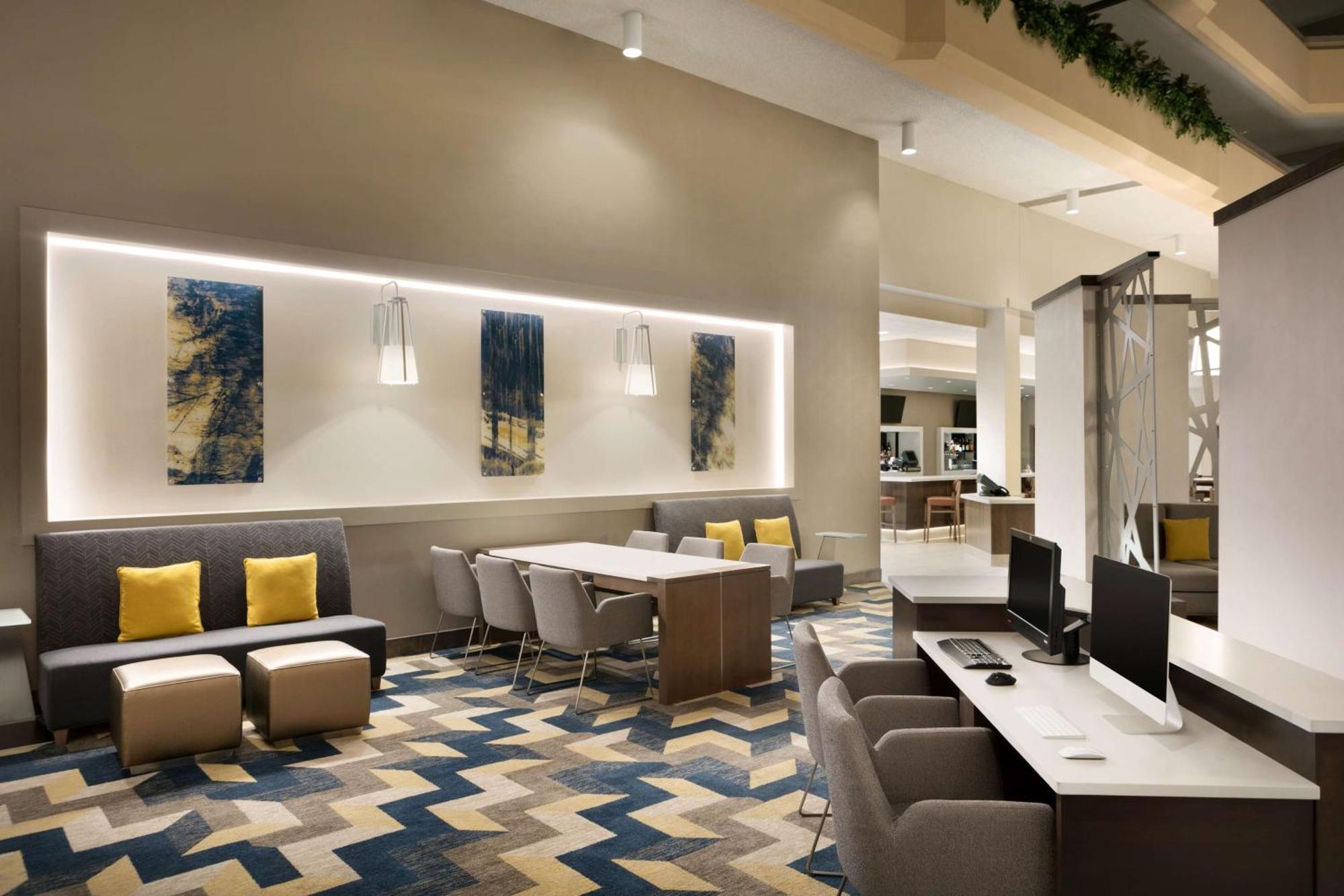 Hilton Форт Коллинс Экстерьер фото