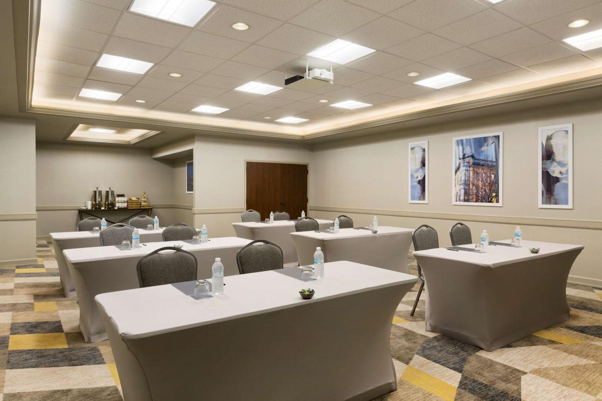 Hilton Форт Коллинс Экстерьер фото