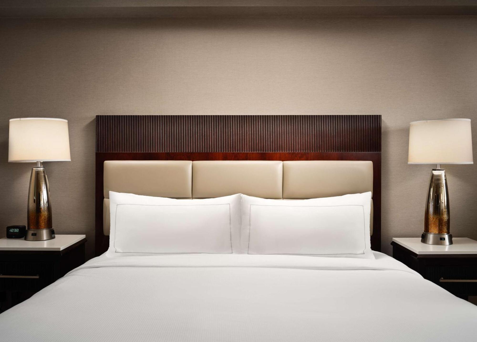 Hilton Форт Коллинс Экстерьер фото