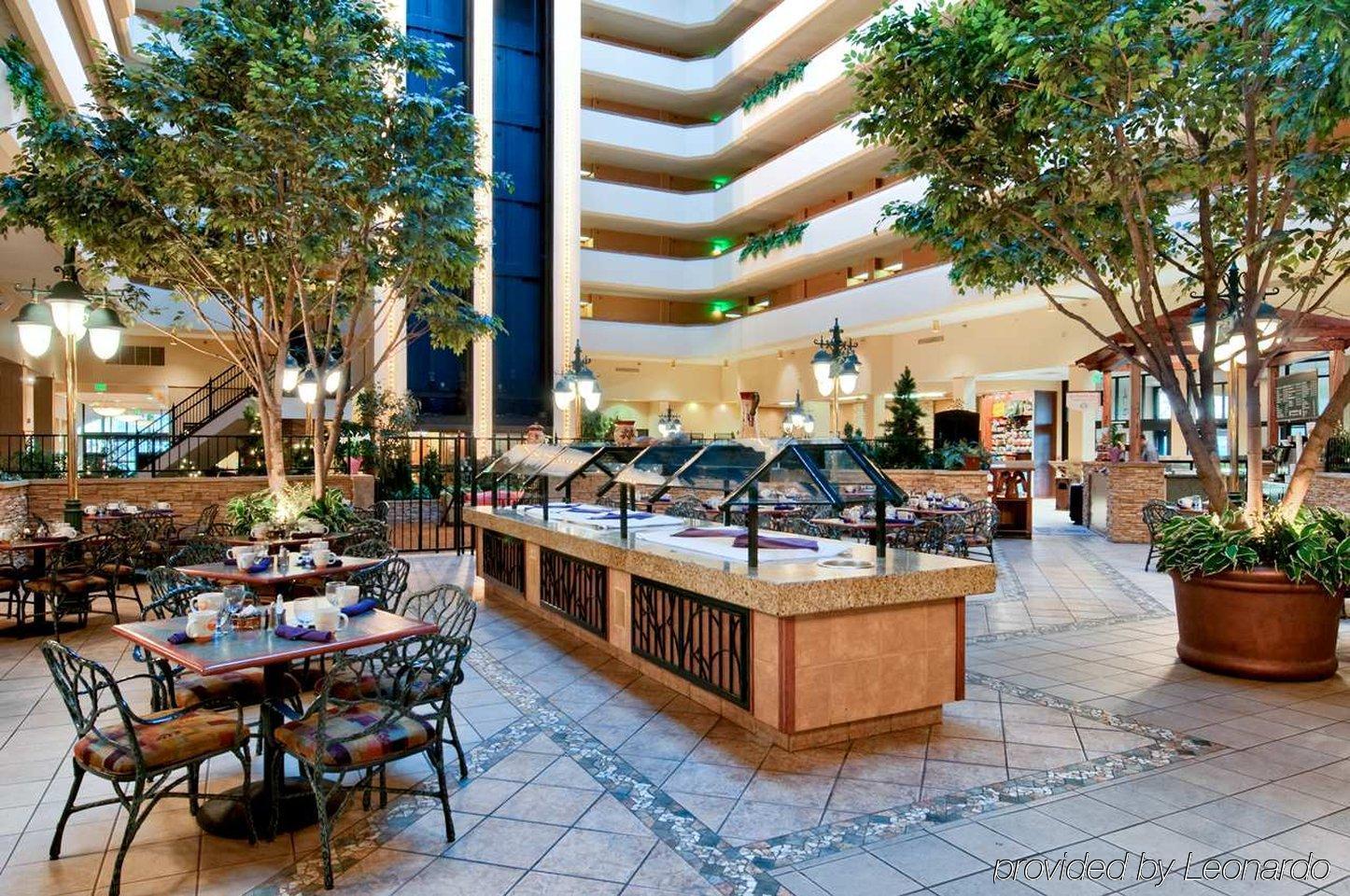 Hilton Форт Коллинс Интерьер фото